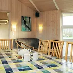 Holiday home 4 Star In Ottendorf *