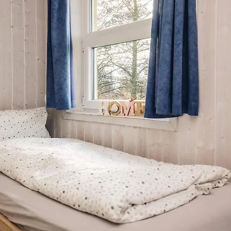 4 Star In Ottendorf