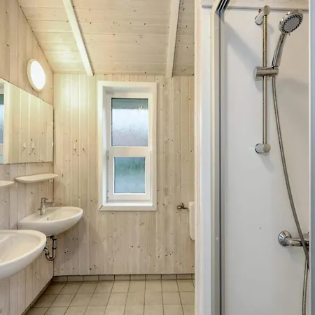 Ferienhaus 4 Star In Ottendorf *