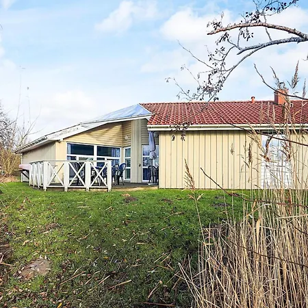 Holiday home 4 Star In Ottendorf